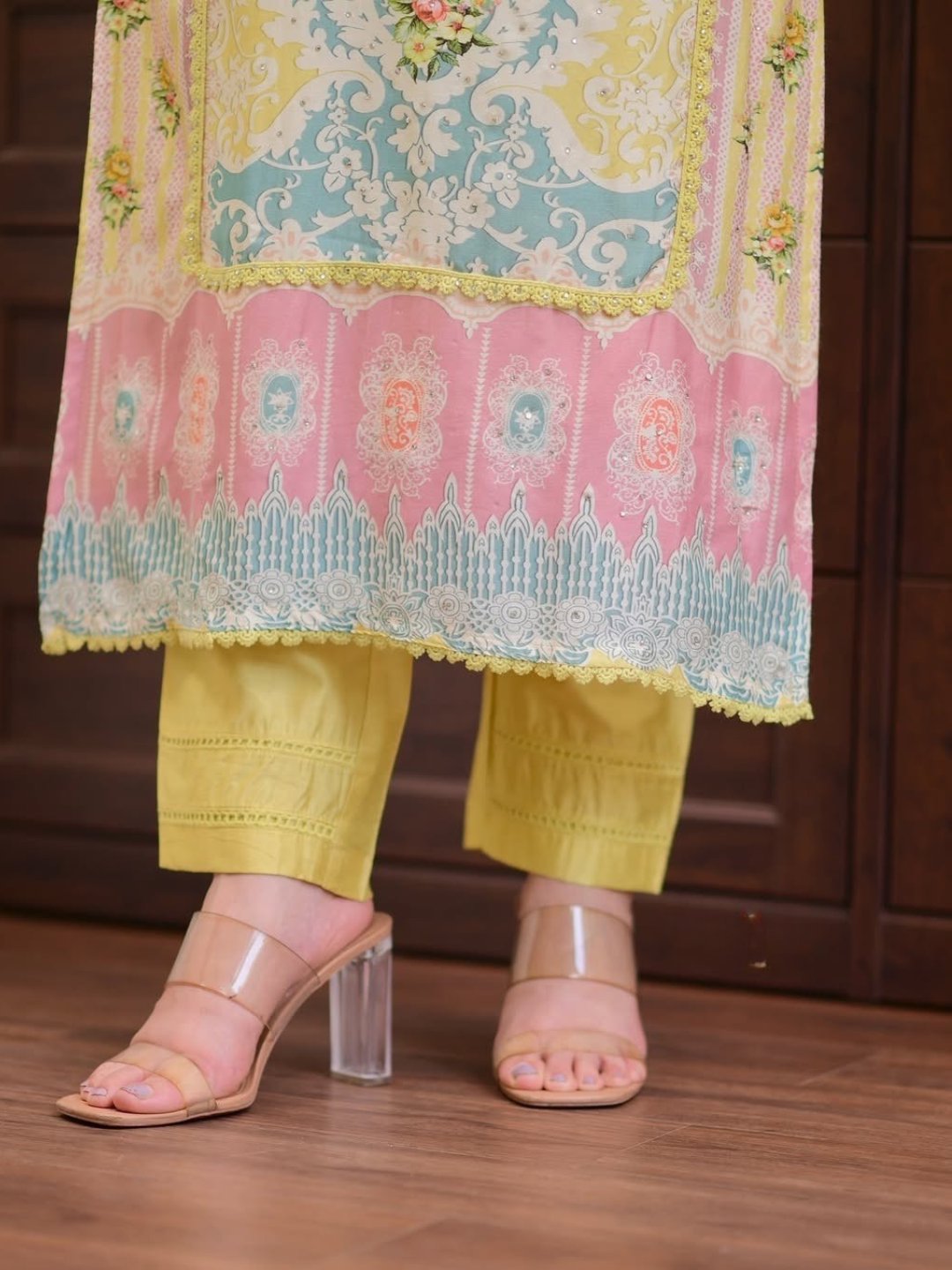 Sunshine And Pastels Soft Loom Dupatta Set