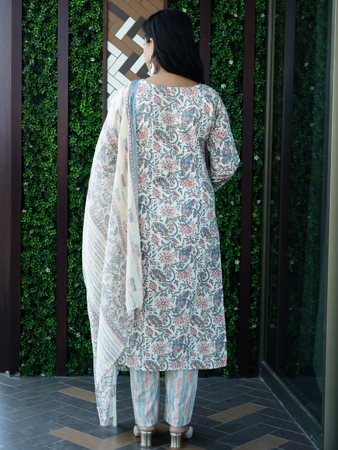 Multi Coloured Floral Print Dupatta Set