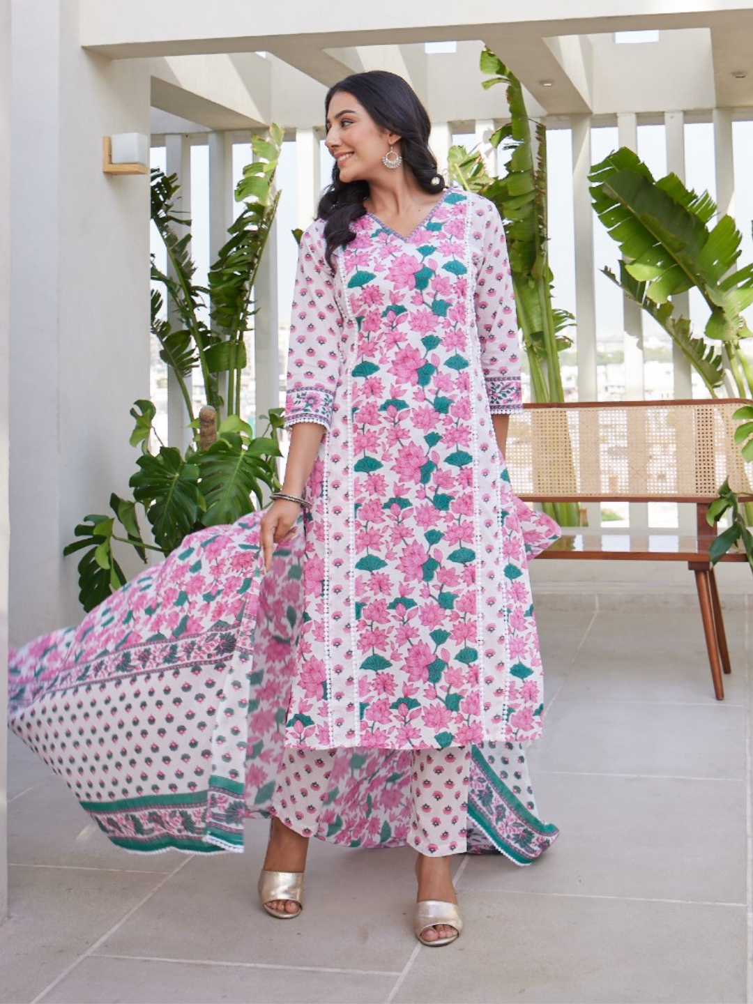 Pink Fantasy Dupatta Set