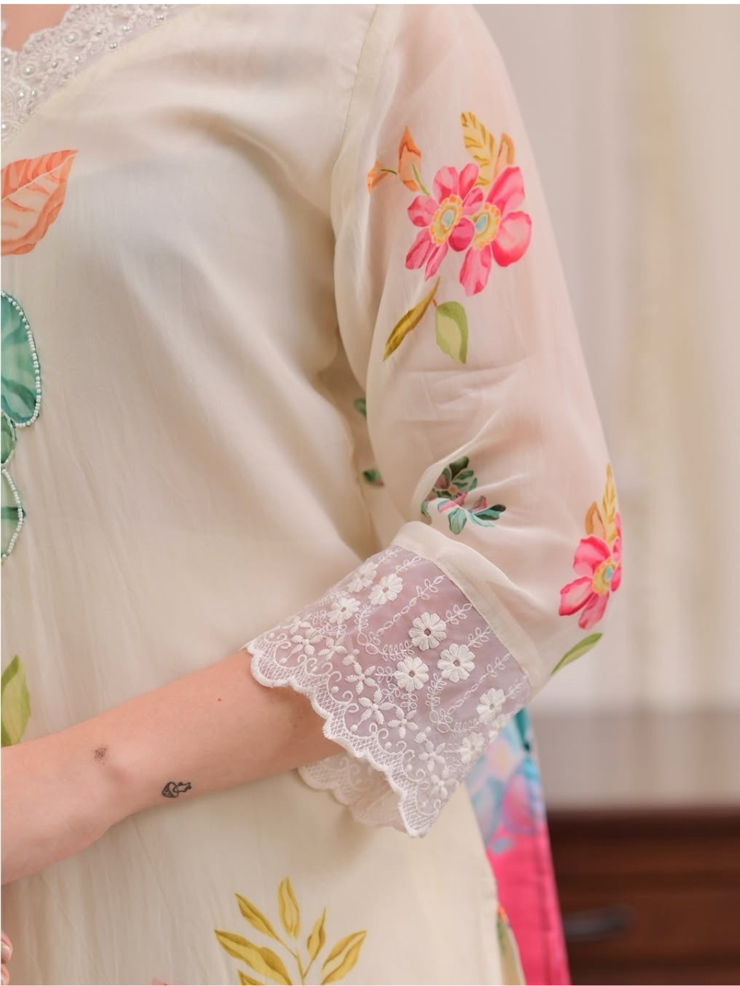Bloom in Elegance: Off-White Organza Dupatta Set
