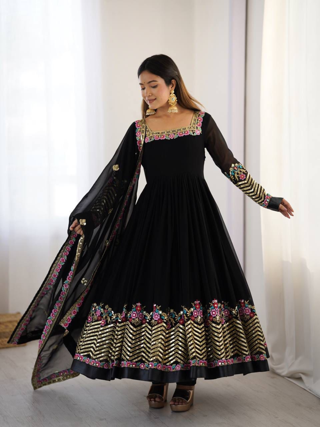 Elegant Festive Georgette Dupatta Set