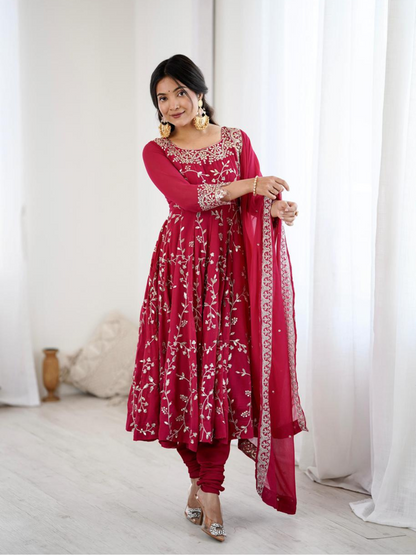 Regal Radiance Festive Anarkali Set
