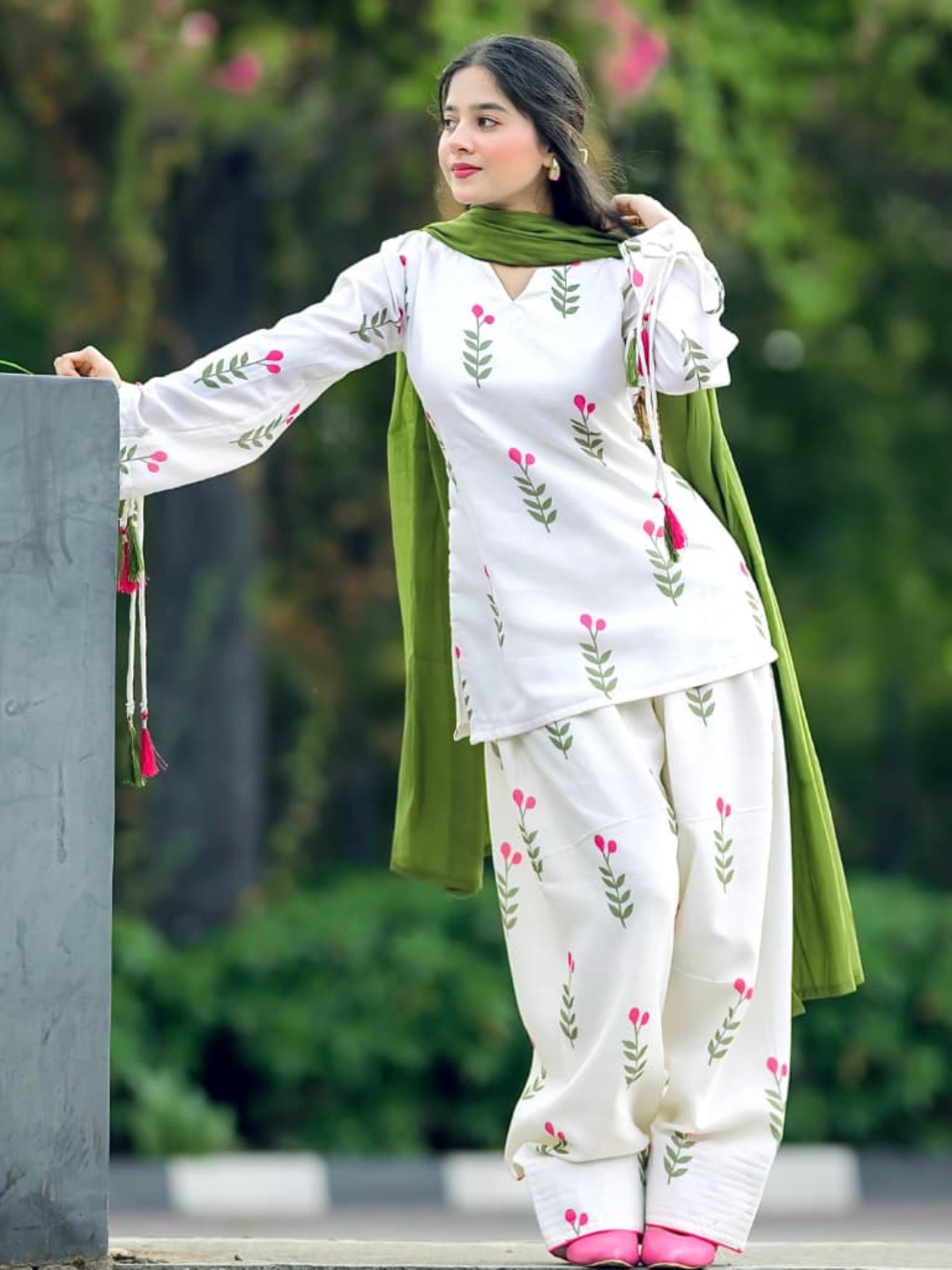 Petal Perfect Contemporary Cotton Suit Set