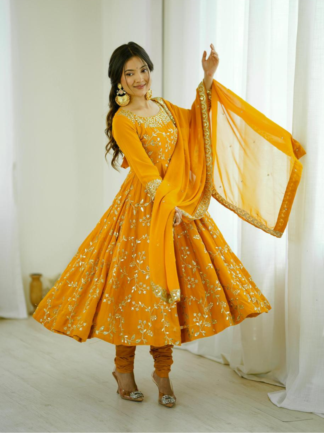 Regal Radiance Festive Anarkali Set
