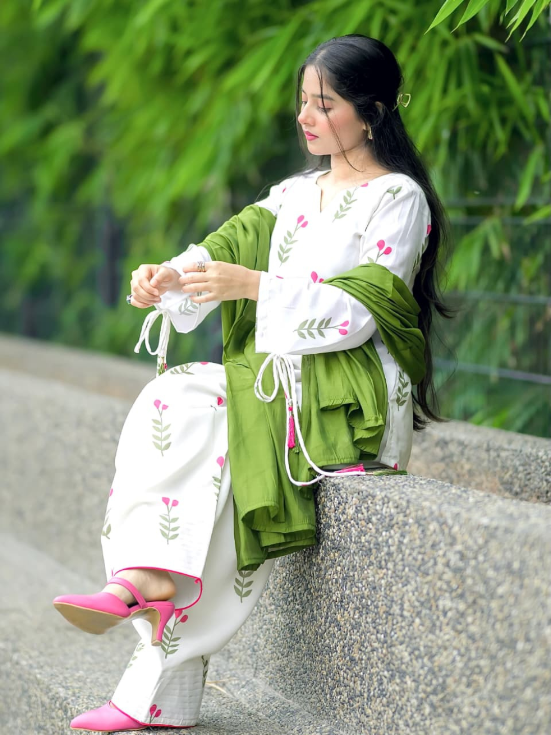 Petal Perfect Contemporary Cotton Suit Set