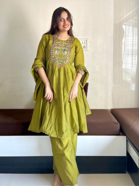 Olive Grace Mul Cotton Dupatta Set