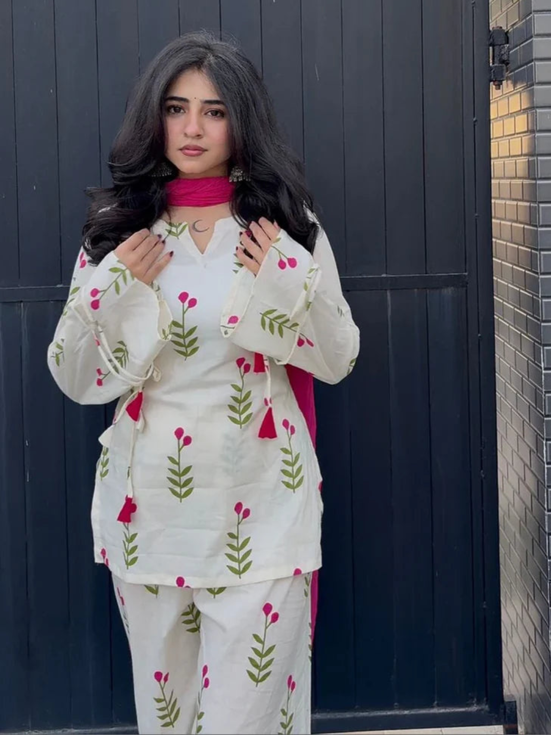 Petal Perfect Contemporary Cotton Suit Set