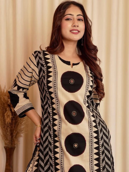 Ajrakh Charm in Everyday Cotton