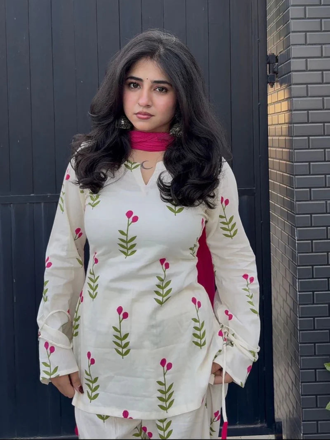 Petal Perfect Contemporary Cotton Suit Set