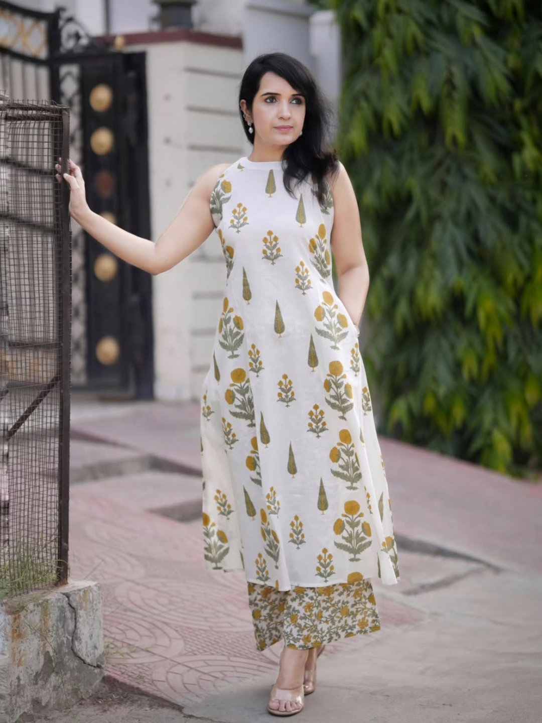 Ivory Muse Jaipuri Cotton Co-Ord Set