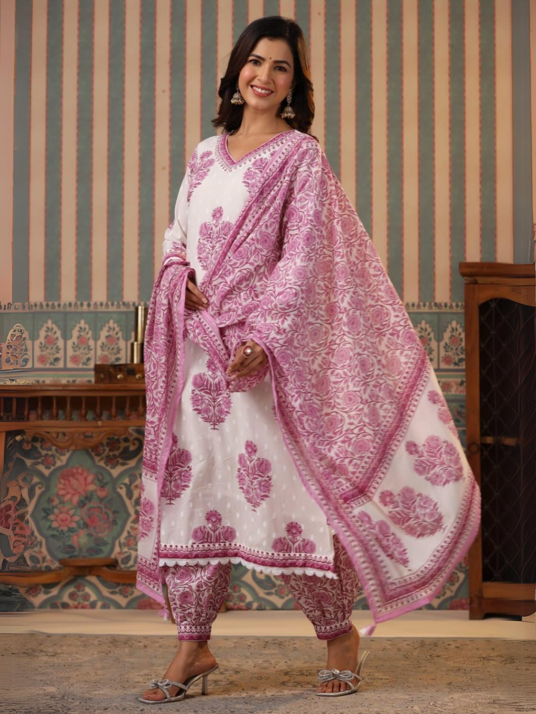 White Dobby Cotton Dupatta Set with Pink Motifs