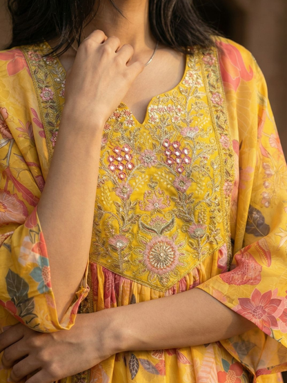 Sunlit Kaftan Co-ord in Blooming Hues
