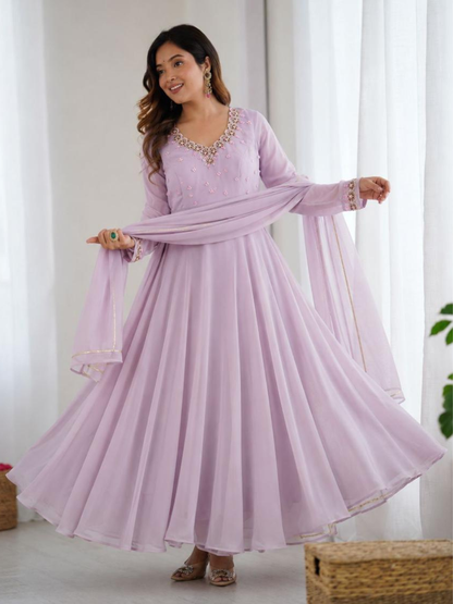 Dreamy Drapes Dupatta Set
