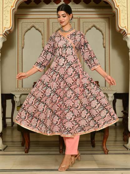 Blush Noir Kalamkari Wrap Set