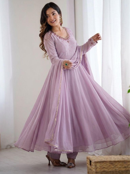 Dreamy Drapes Dupatta Set