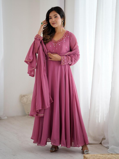 Dreamy Drapes Dupatta Set