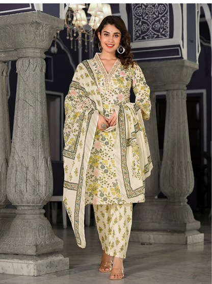 Off White Floral Print Dupatta Set With V Neck