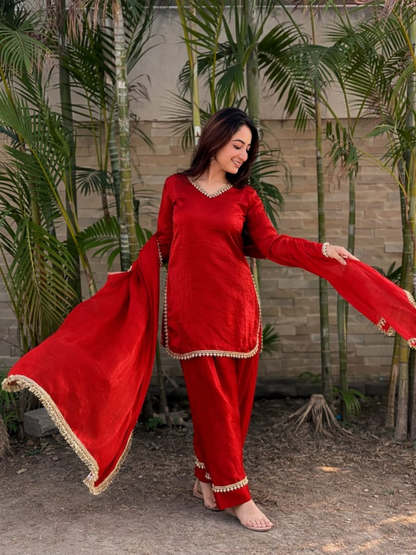 Subtle Shine Fendi Silk Dupatta Set