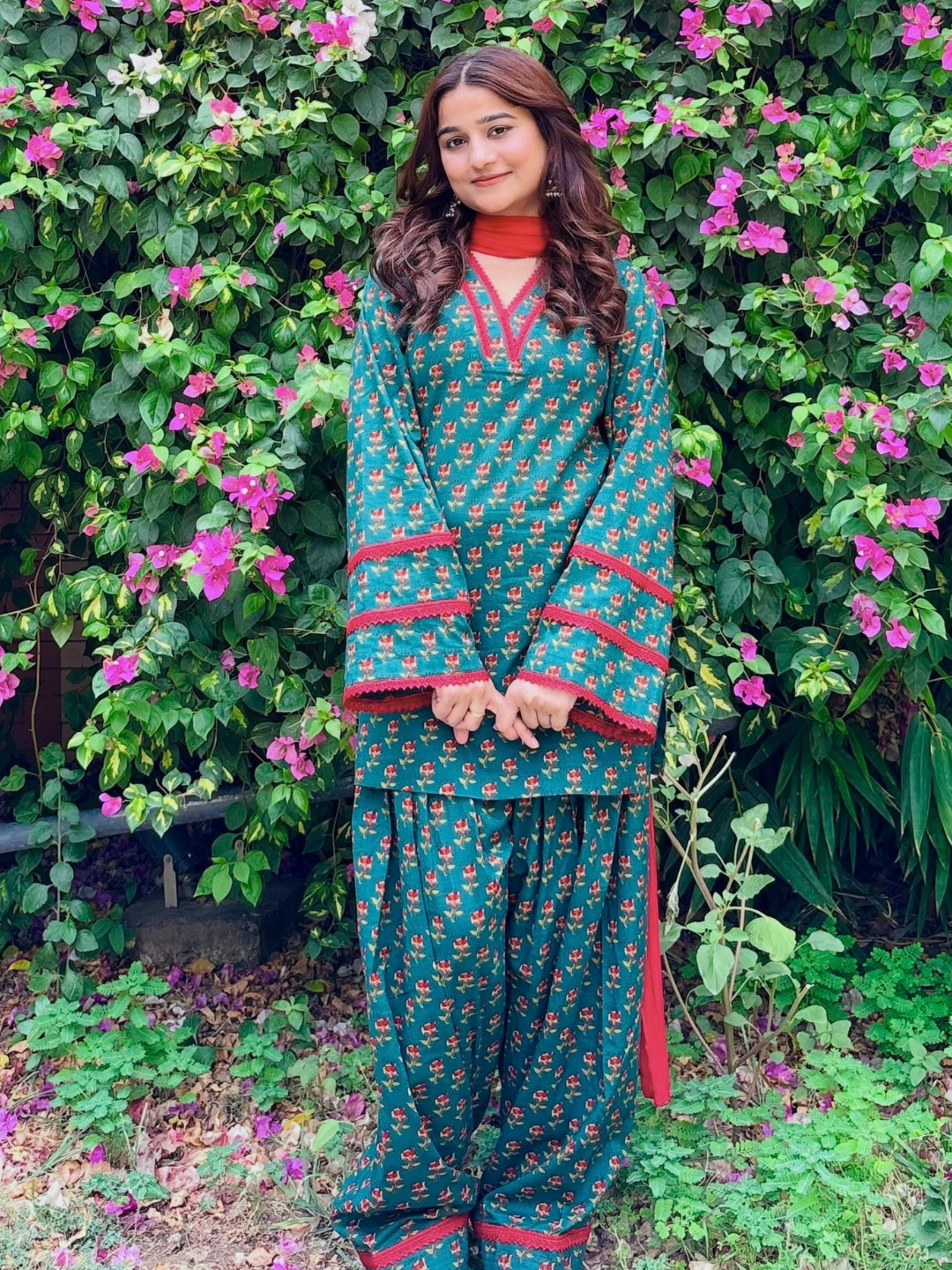 Contemporary Farsi Crepe Dupatta Set