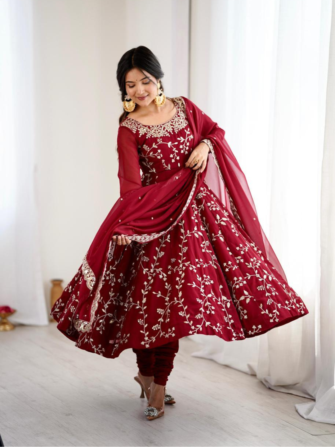 Regal Radiance Festive Anarkali Set