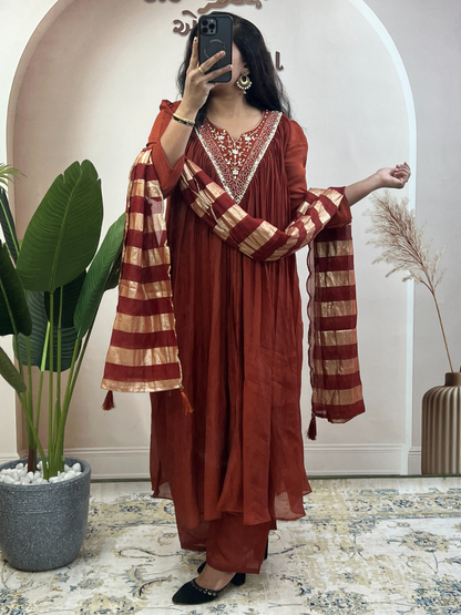 Mul Chanderi Kurta Set with Zari Dupatta