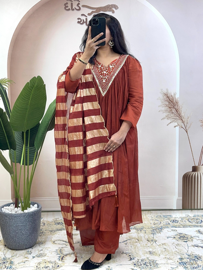 Mul Chanderi Kurta Set with Zari Dupatta