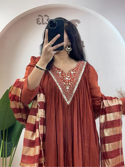 Mul Chanderi Kurta Set with Zari Dupatta