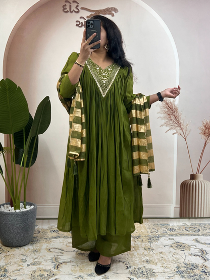 Mul Chanderi Kurta Set with Zari Dupatta