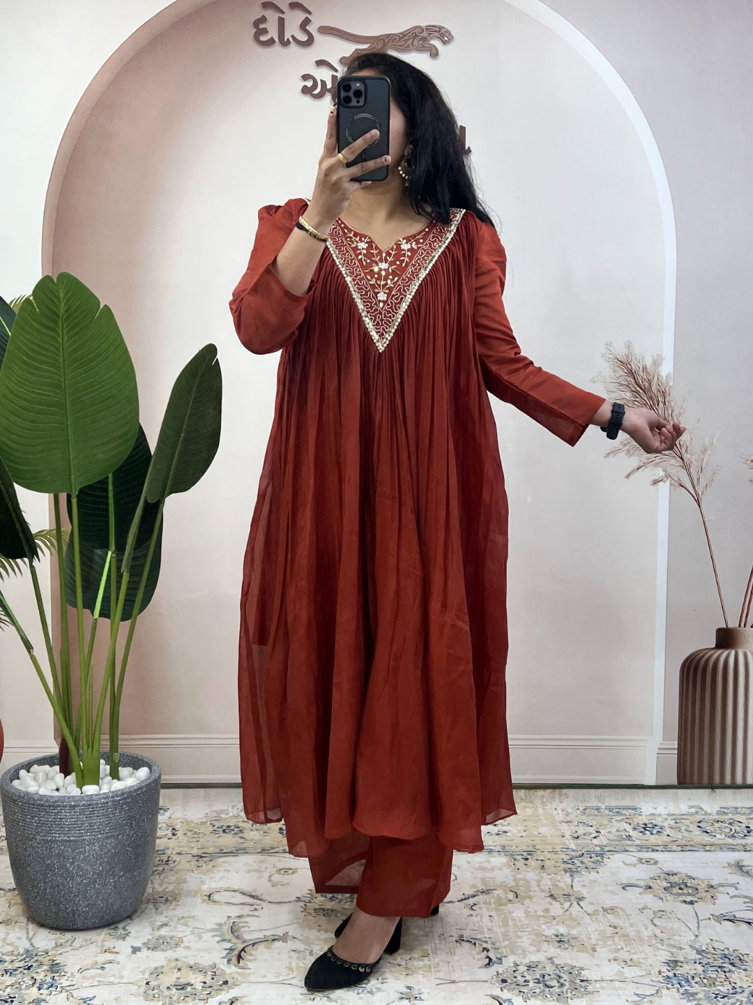 Mul Chanderi Kurta Set with Zari Dupatta