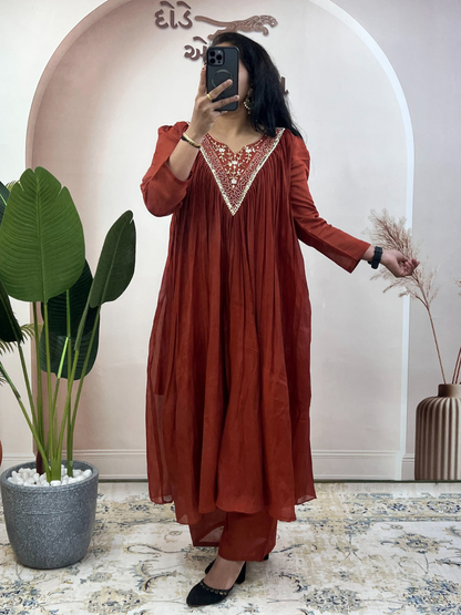 Mul Chanderi Kurta Set with Zari Dupatta
