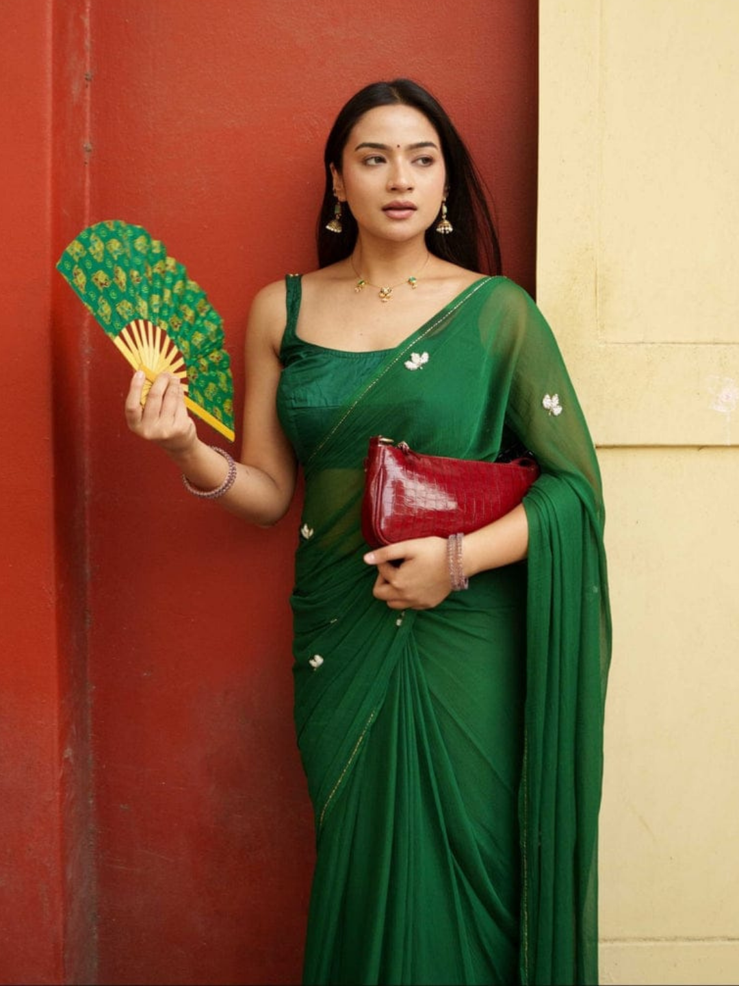 Delicate Cut Dana Motifs Georgette Saree
