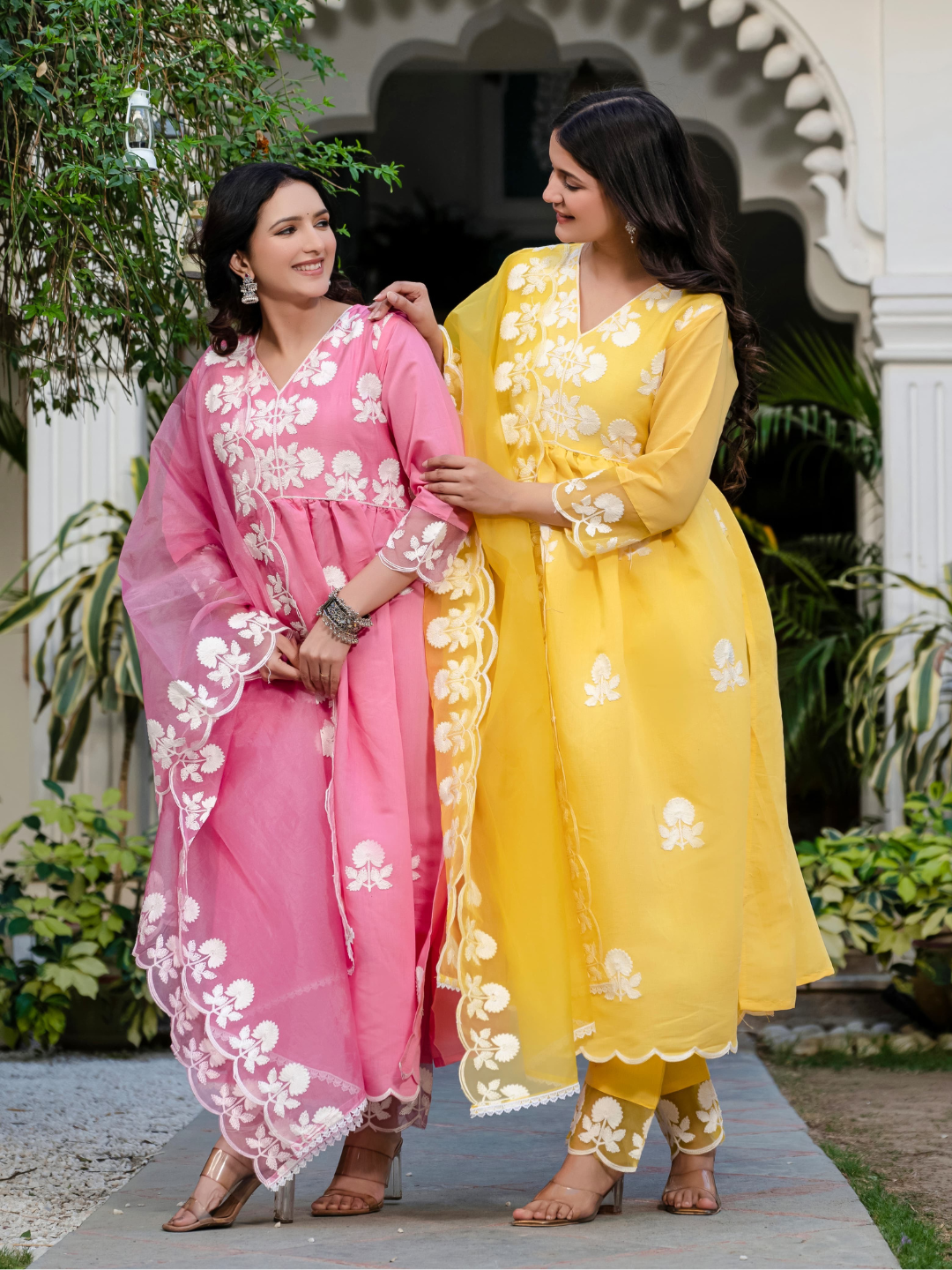 Elegant Grace: Roman Silk Embroidered Dupatta Set