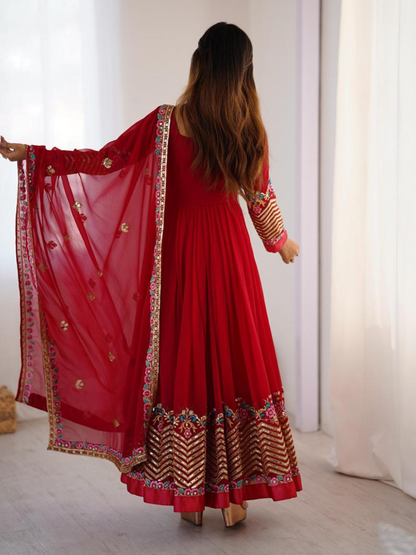 Elegant Festive Georgette Dupatta Set